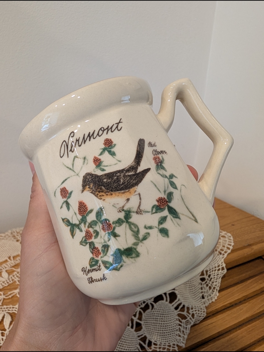 Vintage Vermont Mug – Hermit Thrush & Red Clover Design
